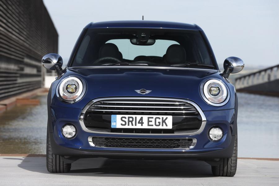  Mini Cooper D 5-Door 2014 года  (UK) (фото 11 из 68)